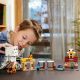 LEGO 21273 Napad avetinjskog balona na selo - 281876