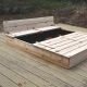 Veliki dečiji pesčanik sa klupama i preklopnim poklopcem KINDER HOME  drveni - C1113