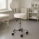 MODERNHOME Rotirajuća stolica sa naslonom za leđa, kozmetička i medicinska, podesiva, bela - - EP2671074