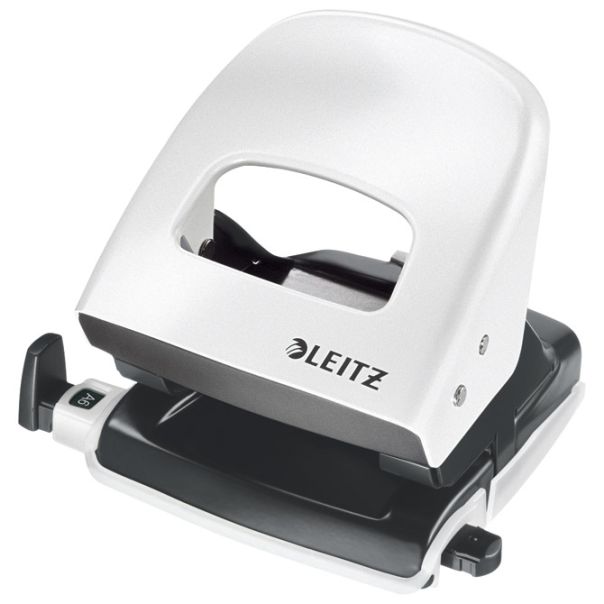 LEITZ Bušač 2 rupe do  30 listova NeXXt 50082001 metalik beli blister - EP2871719