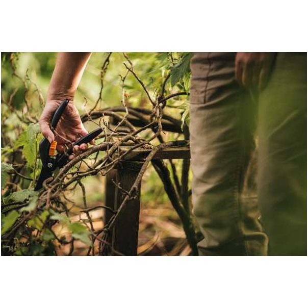 FISKARS Makaze voćarske 1000567 (111260) - 038402