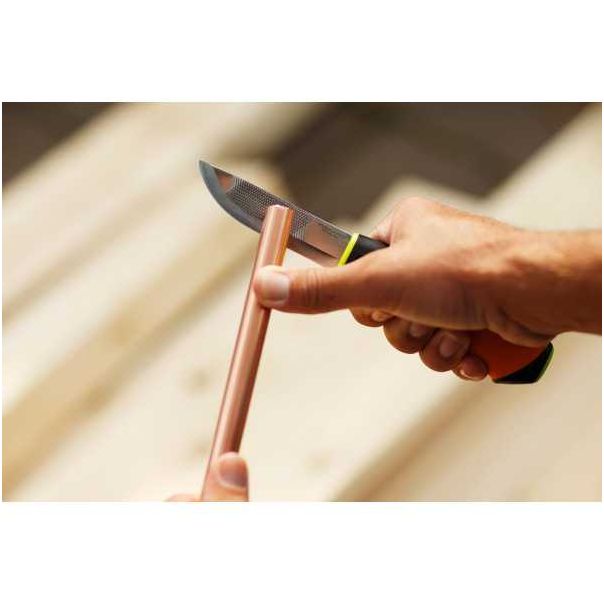 FISKARS Nož sa oštračem 1023619 - 046847