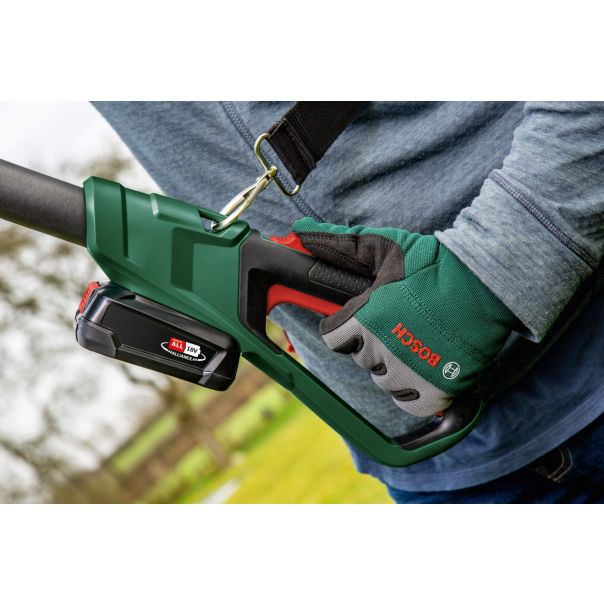 BOSCH Akumulatorski teleskopski orezivač UniversalChainPole 18 - 06008B3101