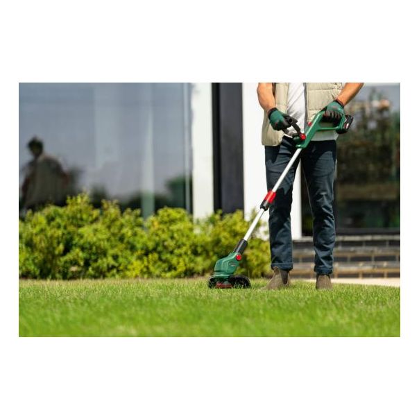 BOSCH Aku trimer za travu UniversalGrassCut 18V-26-500 - bez punjača i baterije - 06008C1F04