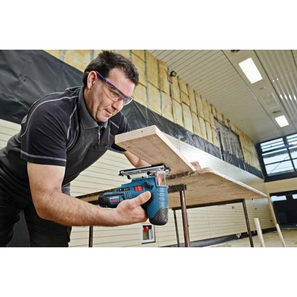 BOSCH Akumulatorska ubodna testera GST 12V-70 Solo , bez baterija i punjača - 06015A1001