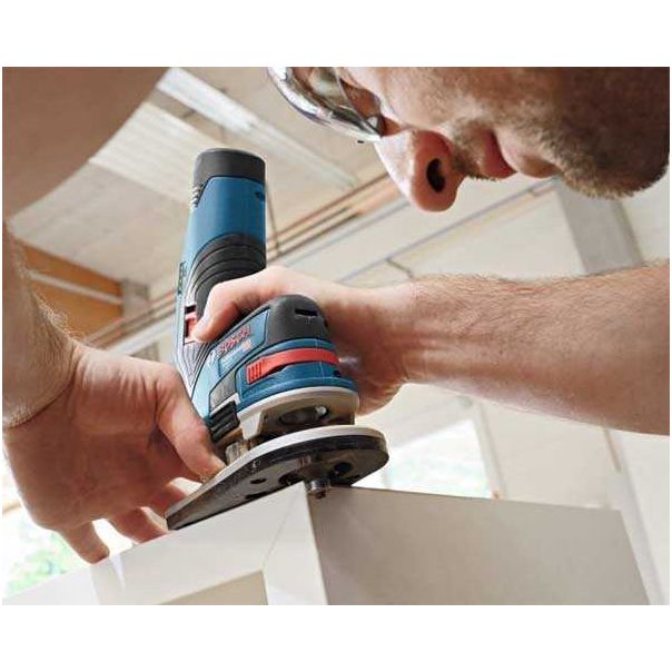 BOSCH Akumulatorska glodalica GKF 12V-8, 2x3.0Ah - 06016B0000