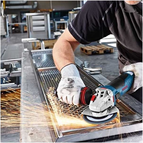 BOSCH Ugaona brusilica GWS 19-125 CI, 1.900W - 060179N002