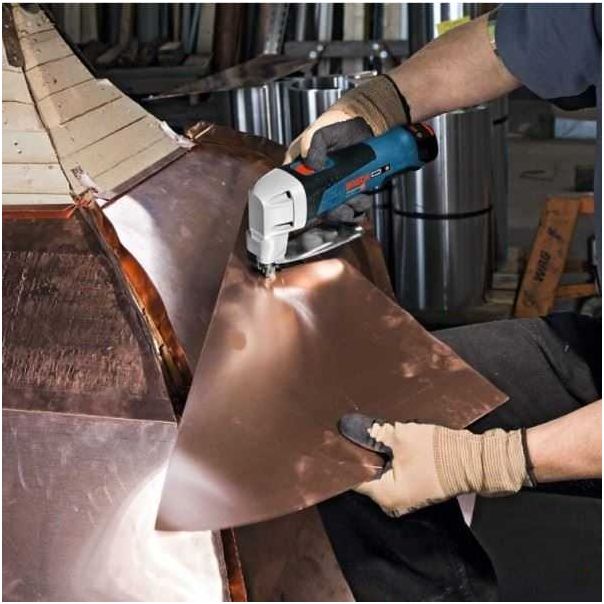 BOSCH Akumulatorske makaze za lim GSC 12V-13 Solo , bez baterija i punjača - 0601926105