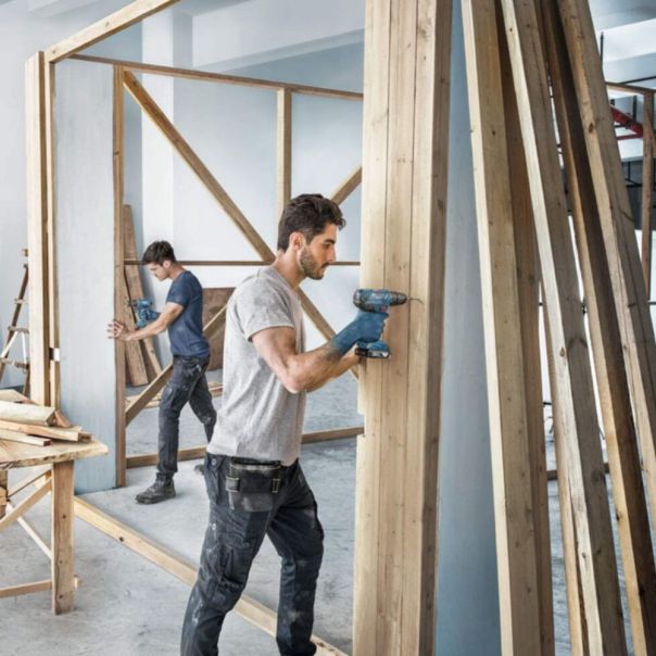 BOSCH Akumulatorska bušilica - odvrtač GSR 180-Li, 18V, 2x2,0Ah u koferu + 23-delni set pribora - 06019F810A