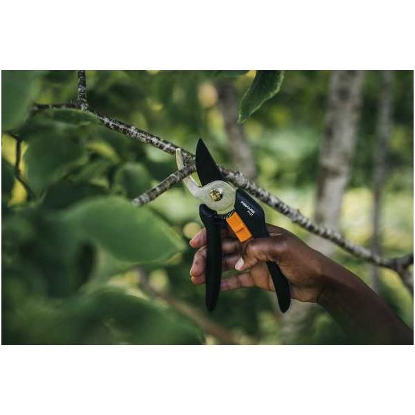 FISKARS Makaze voćarske za orezivanje 1057163 - 069964