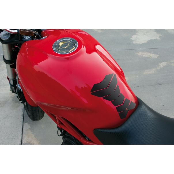 LAMPA Pro tank x3 nalepnica carbon - 10026LAMCAR