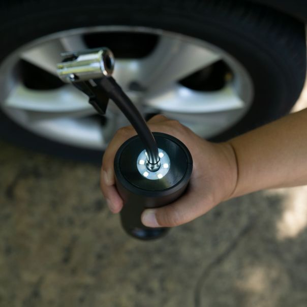 SKYCAR Pumpa za auto lcd 12V/3A 120W - 1010711