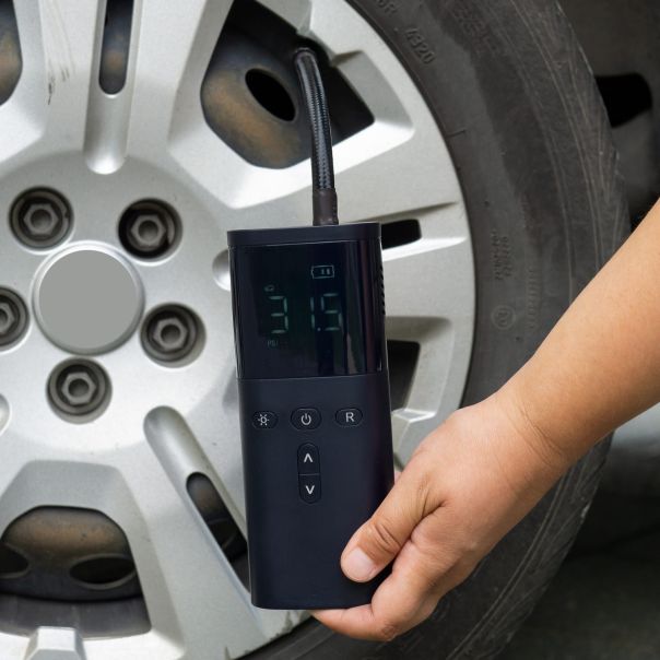 SKYCAR Pumpa za auto7,4V 60W digitalna sa litijumskom baterijom - 1010713
