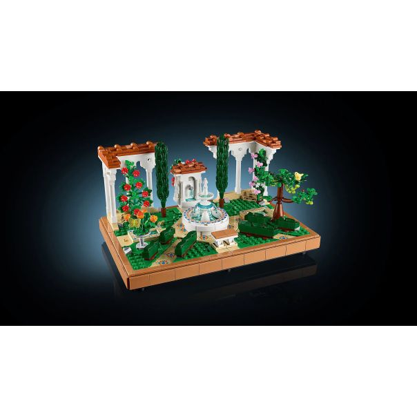 LEGO 10359 Bašta sa fontanom - 257720