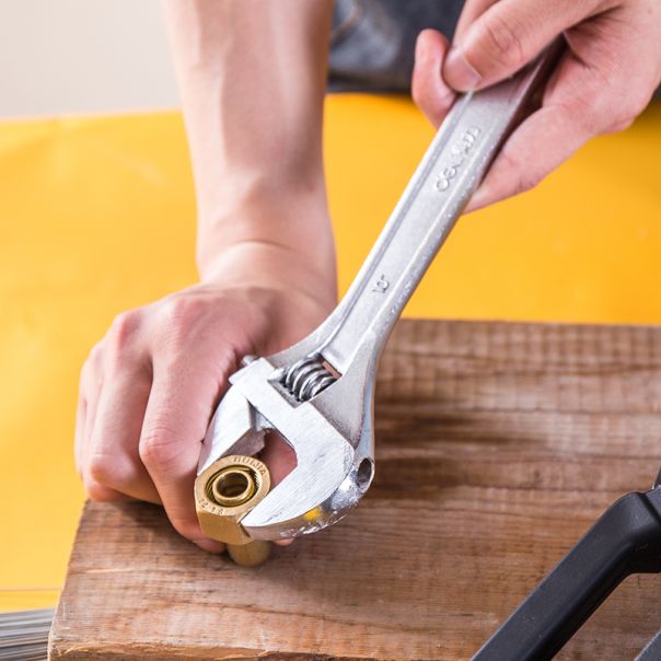 DELI Podešavajući ključ za cevi 0-30mm edl010a - 1048636