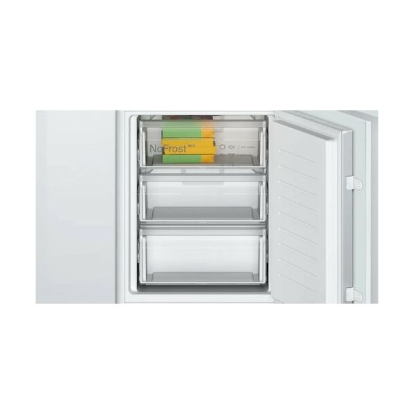 BOSCH Ugradni kombinovani frižider KIN86NSE0 - EP2951827