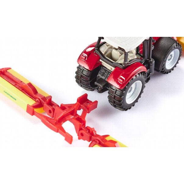 SIKU Traktor sa priključkom - 1672