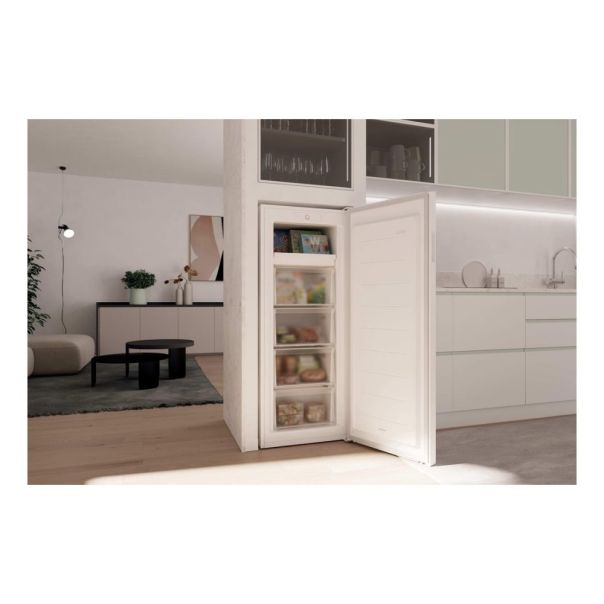 CANDY Vertikalni zamrzivač CNUQ2L513EW - EP2856187