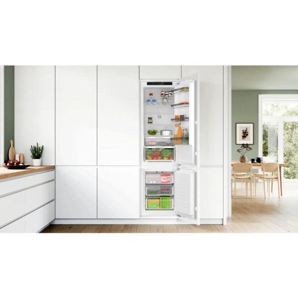 BOSCH Ugradni kombinovani frižider KIN96VFD0 - EP2951836