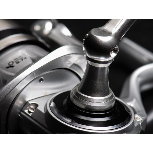 SAVAGE GEAR MAŠINICA SGS6 8000FD 7BB-5,7:1 SALT - 1SGS6 74756