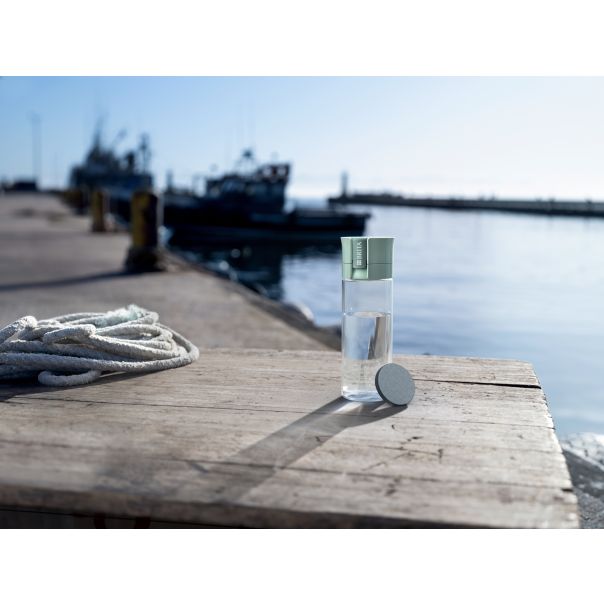 BRITA Flašica za filtriranje vode Fill&Go Vital 0.6L , svetlo zelena - 4006387128395