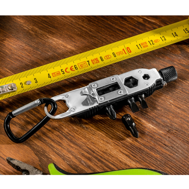 Privezak multifunkcionalni alat, otvarac za flase crni - EP2838422