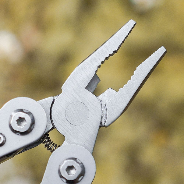 Privezak multifunkcionalna klesta crna - EP2845555