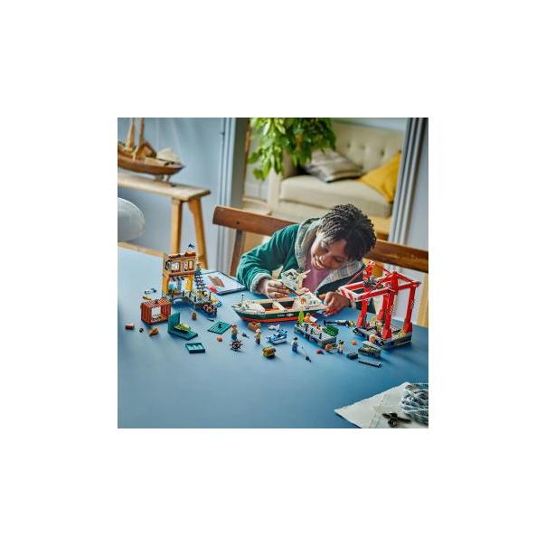 LEGO 60422 Morska luka sa teretnim brodom - 227555