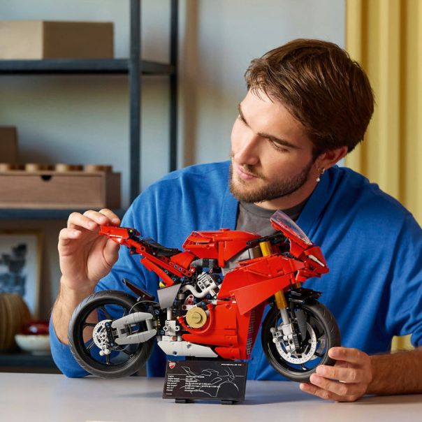 LEGO 42202 Ducati Panigale V4 S motocikl - 282025
