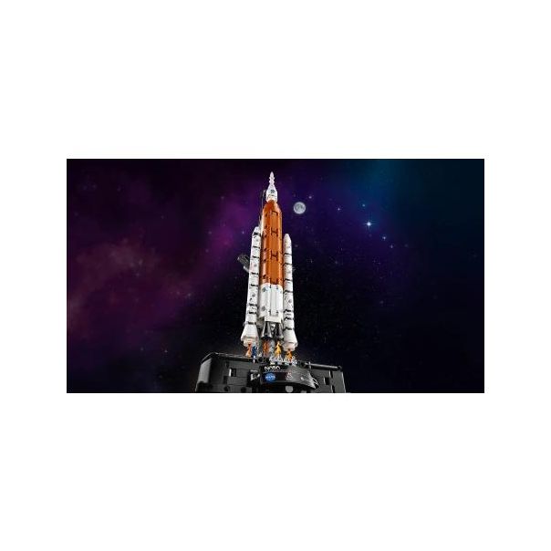 LEGO 42221 NASA Artemis – Raketa svemirskog sistema za lansiranje - EP2861079