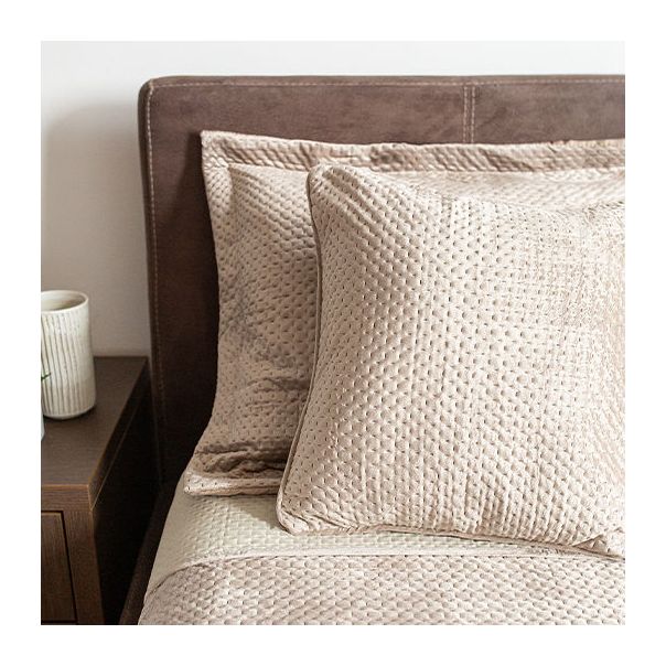 DEKOR DOM Dekorativna jastučnica 45x45cm Velluto Ultrasonic, bež - 023933