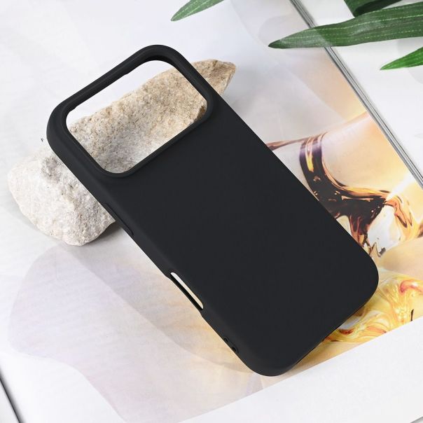 Maska za iPhone 17 Pro 6.3 crna Teracell Soft Velvet - 223004