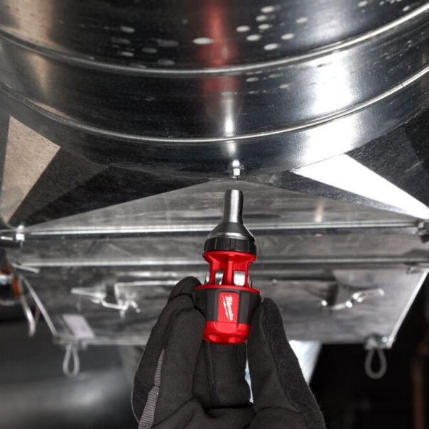 MILWAUKEE Odvijač sa bitsevima 8u1 - 4932471868