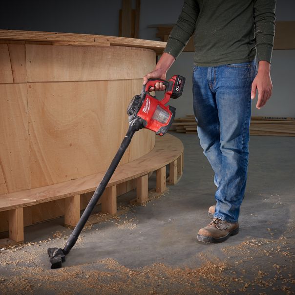 MILWAUKEE Aku. ručni usisivač 18V - M18CV-0, SOLO (bez baterije i punjača) - 4933459204