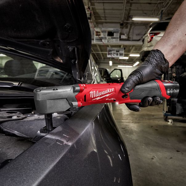 MILWAUKEE Akumulatorska račna 1/2