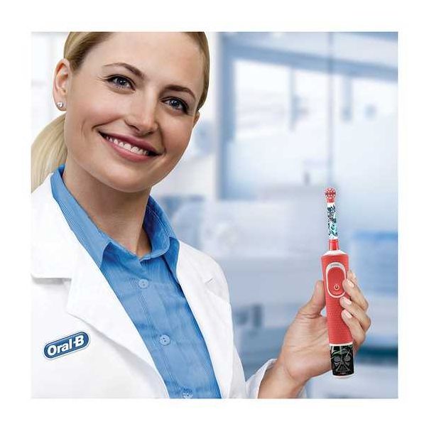 ORAL-B Električna četkica za zube PwrThb D100 Star Wars - 500506