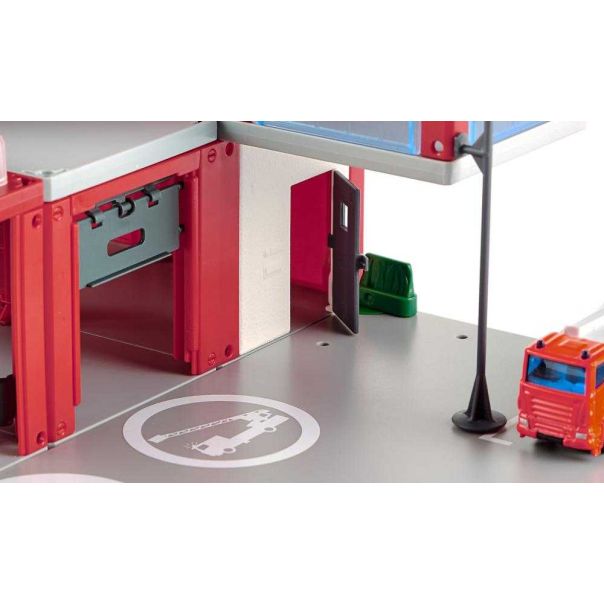 SIKU Vatrogasna stanica - 5508