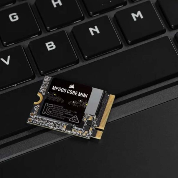 CORSAIR SSD MP600 Mini 2TB/M.2/NVMe, crna - CSSD-F2000GBMP600CMN