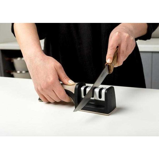 NAVA Oštrač noževa triple-blade 