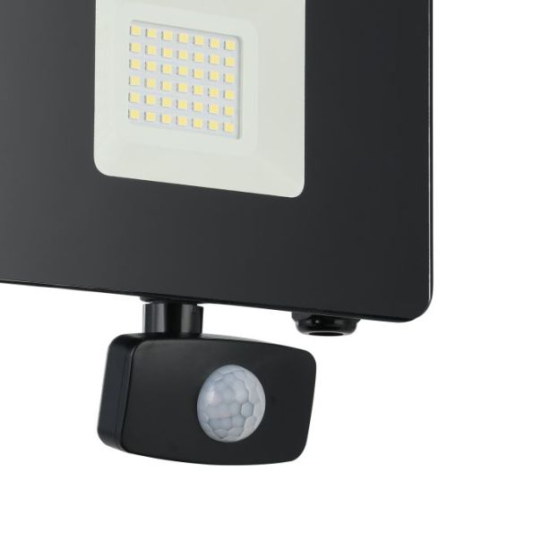 EGLO Reflektor Faedo 3 LED 31W 5000K, neutralno bela - 97462