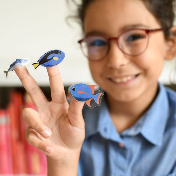 POPPIK Edukativni poster s nalepnicama Mini otkrića: Plava boja - MIN008