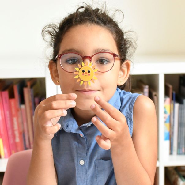 POPPIK Edukativni poster s nalepnicama Mini otkrića: Žuta boja - MIN007