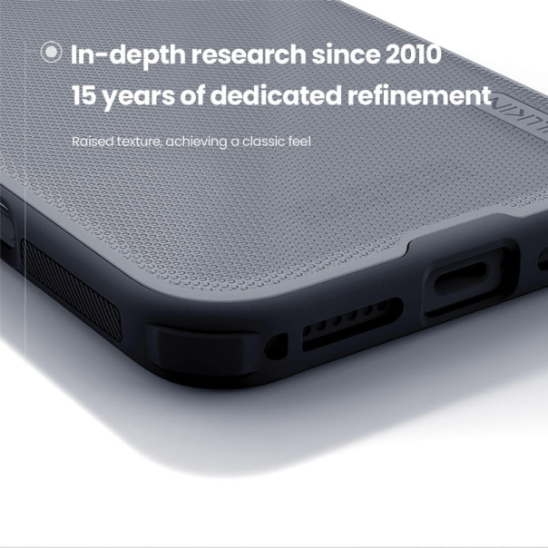 Maska za iPhone 17 Pro Max (bez otvora za logo) Nillkin Super Frosted Shield Pro transparent crna - EP2770627