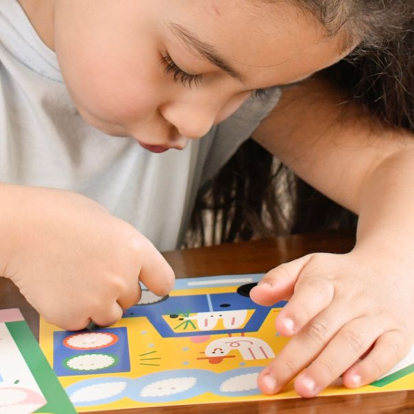 POPPIK Moje prve nalepnice: Grad - BABY004