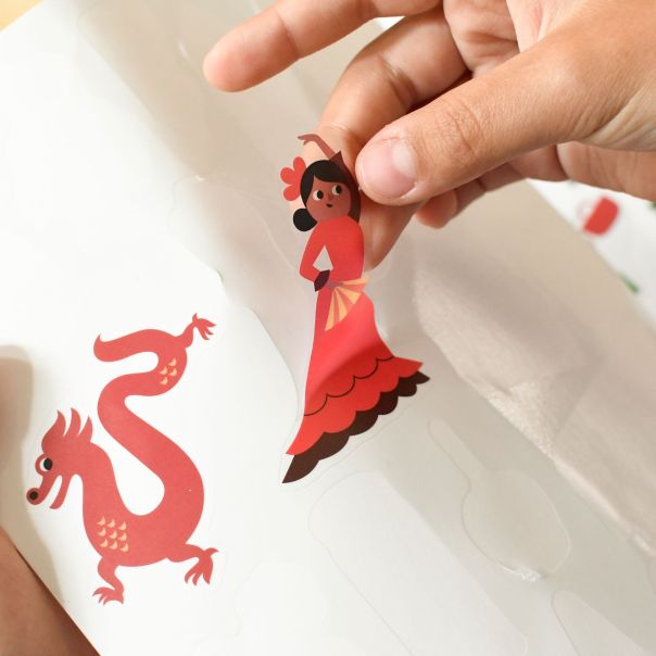 POPPIK Edukativni poster s nalepnicama Mini otkrića: Crvena boja - MIN006