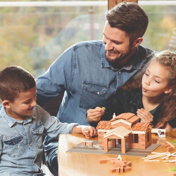 TREFL Set sa kockama Sazidaj sa ciglicama 61554 - 981553-61554