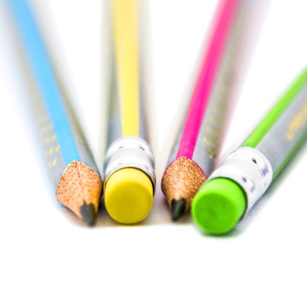 OCTOPUS Olovka grafitna hb sa gumicom 72/1 triangular neon stars  unl-1597 - 98714