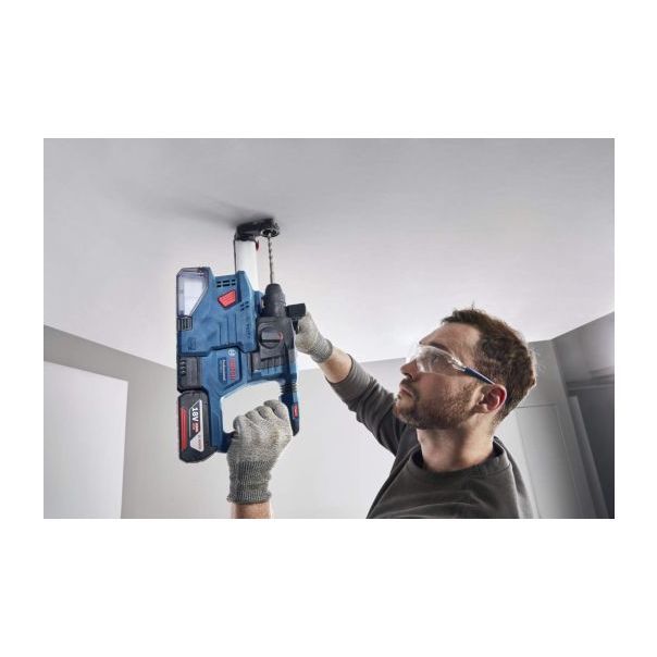 BOSCH Akumulatorski elektro-pneumatski čekić / bušilica GBH 185-LI + POKLON BOSCH Toster TAT5P420 - 0611924022TAT5P420