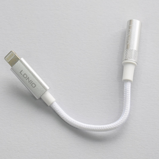 Adapter LDNIO LSY80i 3,5mm za slušalice iPhone Lightning na 3.5mm beli - 613602