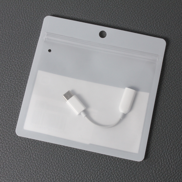 Adapter Mi Type C na 3.5mm HQ beli - 207631-1